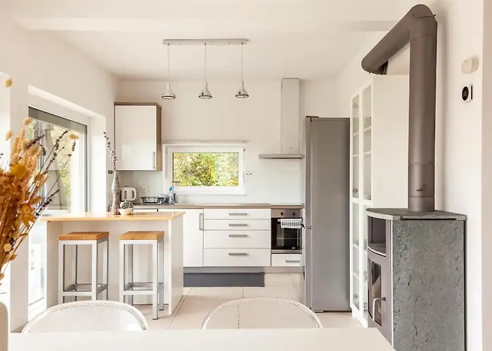 Hillhouse Novo Mesto